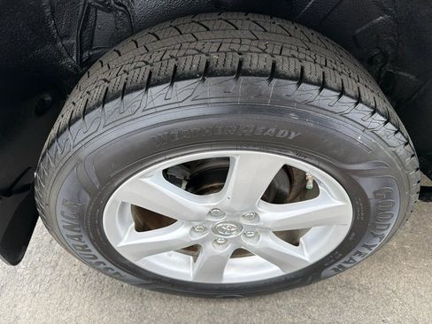 Used 2008 Toyota RAV4 Limited AWD/4WD image 20