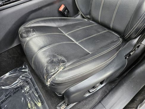 Used 2021 Land Rover Range Rover Velar S image 8