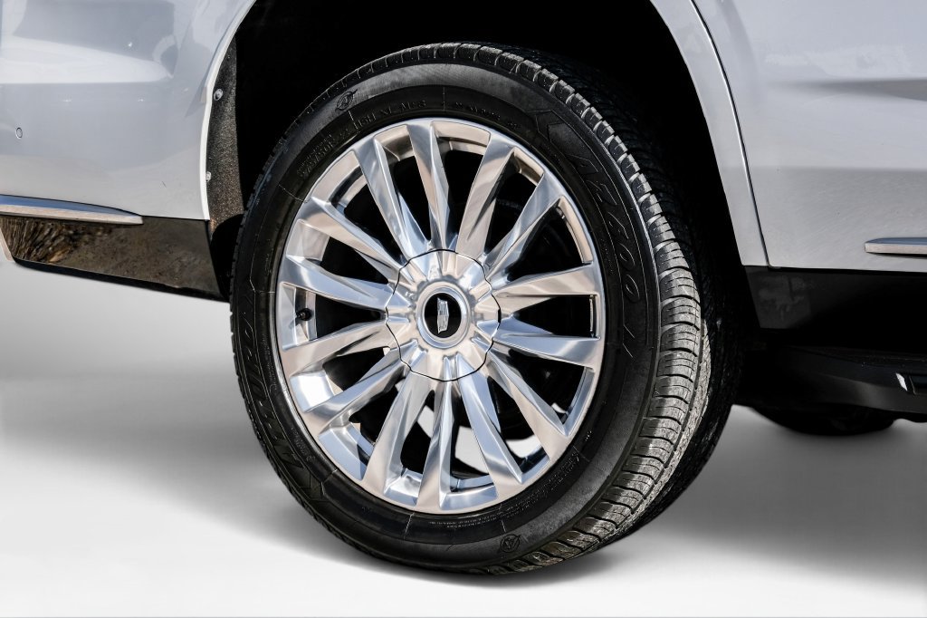 Used 2022 Cadillac Escalade Premium Luxury AWD/4WD image 57