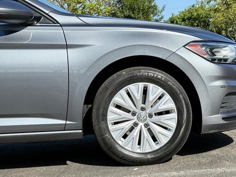 Used 2019 Volkswagen Jetta FWD image 11