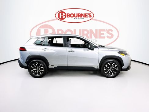 Used 2024 Toyota Corolla Cross AWD Hybrid image 10