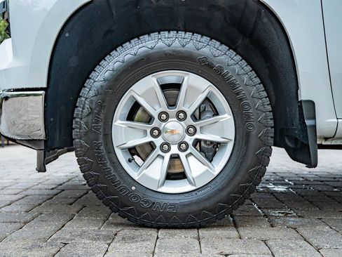 Used 2023 Chevrolet Silverado 1500 LT RWD image 11