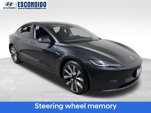 Used 2025 Tesla Model 3 Long Range image 7