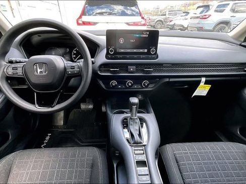 Certified 2025 Honda HR-V LX image 7