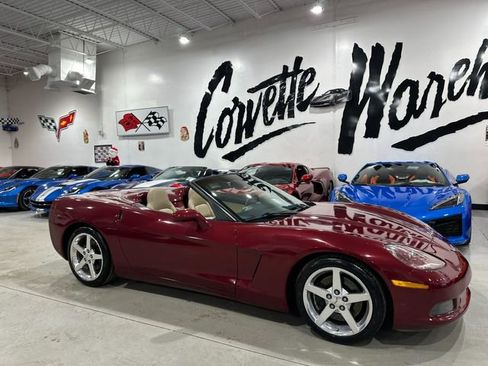 Used 2006 Chevrolet Corvette Convertible w/ Preferred Equipment Group image 26