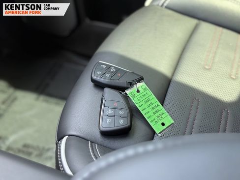 Used 2025 GMC Sierra 2500 AT4X w/ AT4X AEV Edition AWD/4WD image 43