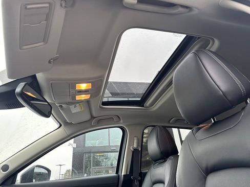 New 2025 MAZDA CX-5 AWD 2.5 S w/ Premium Plus Pkg image 19