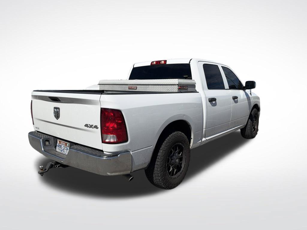 Used 2016 RAM 1500 4x4 Crew Cab w/ Chrome Appearance Group image 12