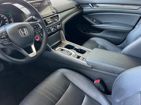 Used 2019 Honda Accord EX-L image 11