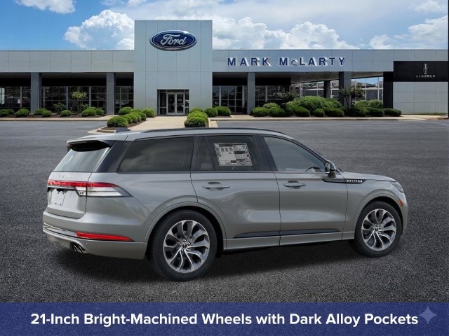 New 2027 Lincoln Aviator 2WD w/ Jet Appearance Package image 7