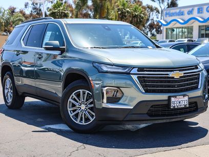 Used 2023 Chevrolet Traverse LT