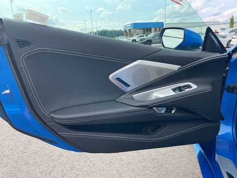 Used 2024 Chevrolet Corvette Stingray Premium Cpe w/ Z51 Performance Package image 25