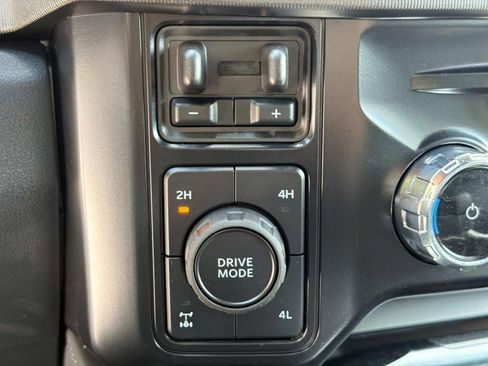 Used 2026 Ford F250 Platinum w/ FX4 Off-Road Package AWD/4WD image 48