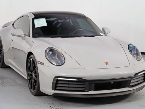 Used 2022 Porsche 911 Carrera S w/ Sport Package image 48