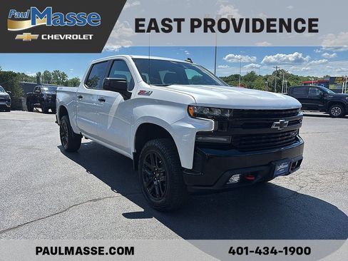 Certified 2022 Chevrolet Silverado 1500 LT Trail Boss w/ Bed Protection Package AWD/4WD image 3