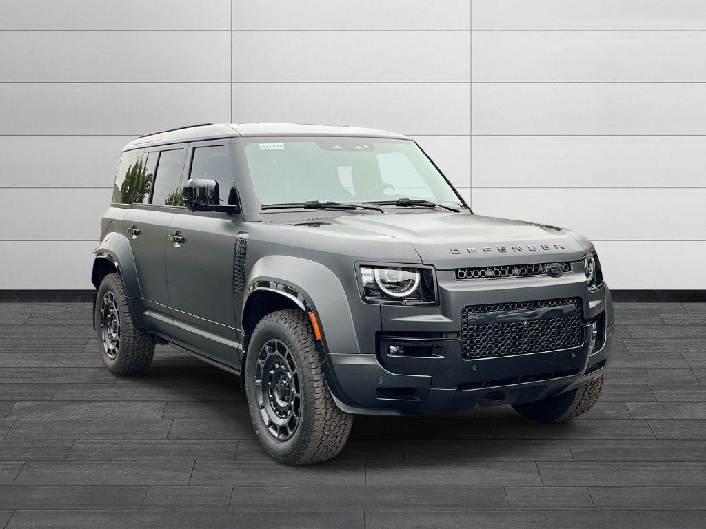 Certified 2026 Land Rover Defender 110 OCTA AWD/4WD image 7