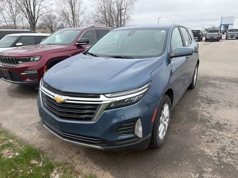 Certified 2024 Chevrolet Equinox LT image 3