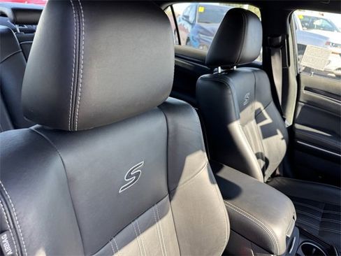 Used 2022 Chrysler 300 S image 8