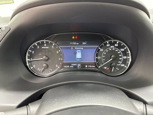 Used 2024 INFINITI QX80 Premium Select w/ All-Season Package image 29