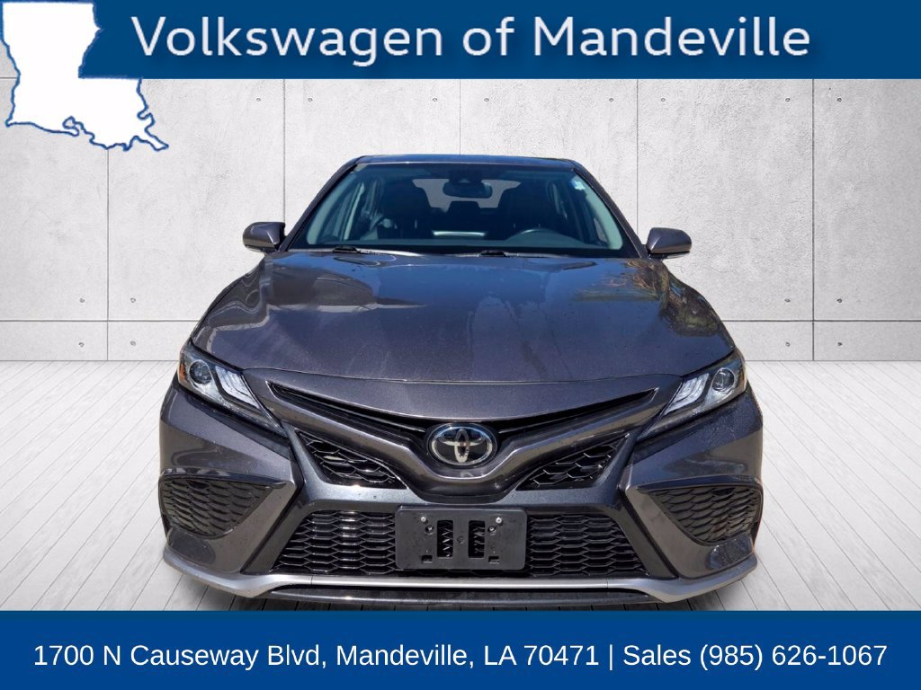 Used 2024 Toyota Camry XSE FWD image 8
