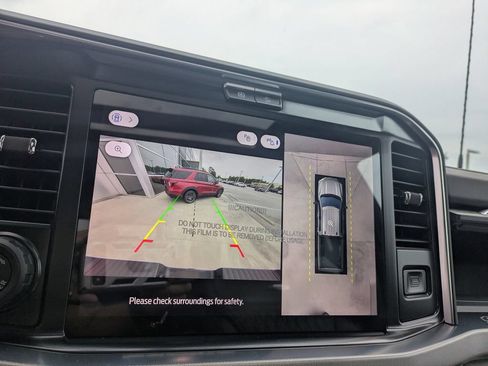 New 2026 Ford F350 Platinum w/ Platinum Plus Package AWD/4WD image 23