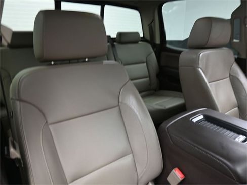 Used 2018 Chevrolet Silverado 1500 LTZ w/ Sport Package image 26