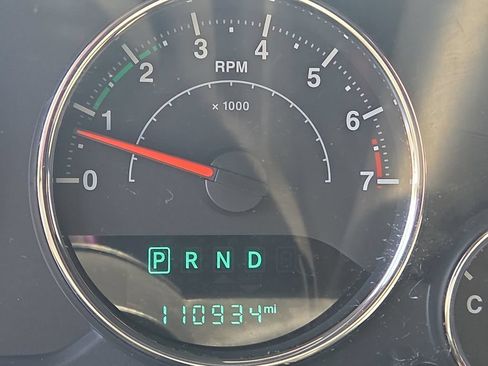 Used 2017 Jeep Wrangler Sport w/ LED Lighting Group AWD/4WD image 8