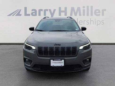 Used 2023 Jeep Cherokee Altitude Lux image 9