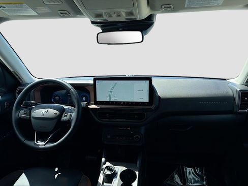 Used 2025 Ford Bronco Sport Outer Banks w/ Outer Banks Tech Package+ image 28