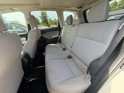 Used 2017 Subaru Forester 2.5i Premium AWD/4WD image 17