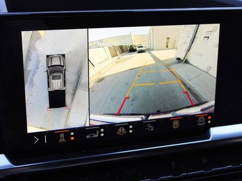 Used 2024 GMC Sierra 1500 Elevation w/ Elevation Premium Package image 7