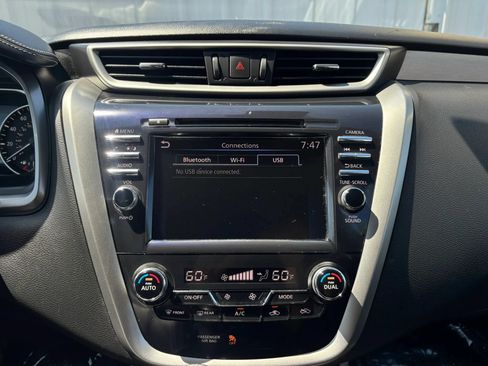 Used 2023 Nissan Murano SV AWD/4WD image 27