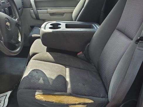 Used 2013 Chevrolet Silverado 3500 W/T image 17