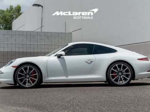 Used 2013 Porsche 911 Carrera S RWD image 4