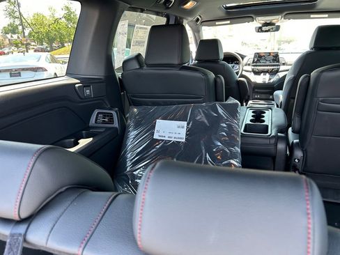 New 2026 Honda Odyssey Sport-L image 21
