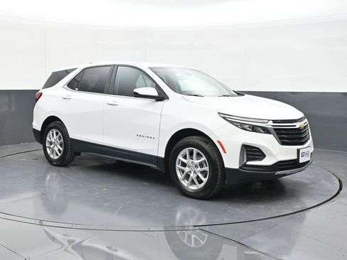 Used 2024 Chevrolet Equinox LT image 20