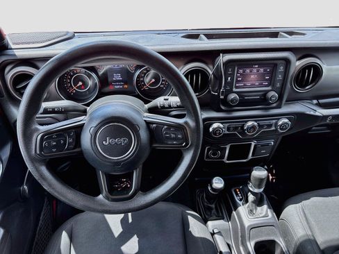 Used 2020 Jeep Wrangler Unlimited Sport AWD/4WD image 20