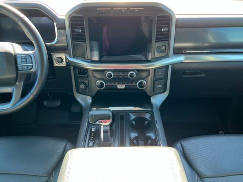 Used 2023 Ford F150 Lariat w/ FX4 Off-Road Package AWD/4WD image 14