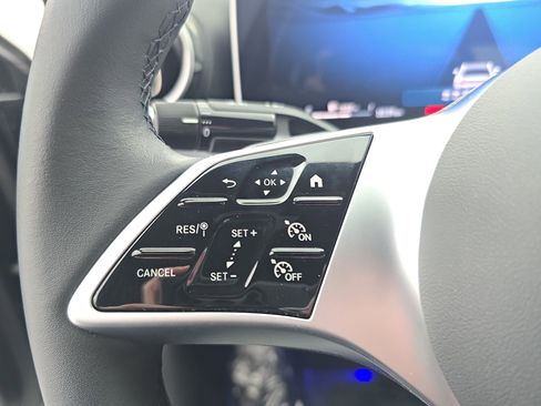 Used 2025 Mercedes-Benz C 300 Sedan image 17