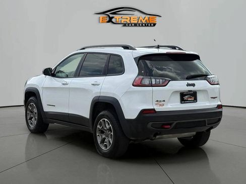 Used 2020 Jeep Cherokee Trailhawk AWD/4WD image 4