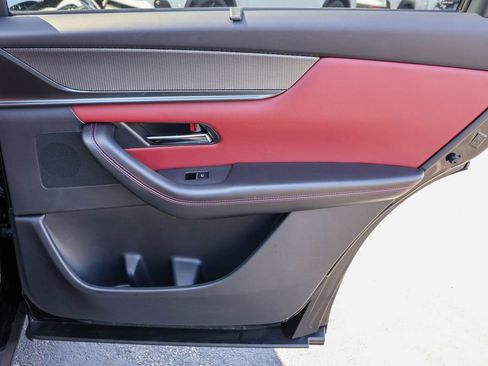 Used 2025 MAZDA CX-70 Plug-In Hybrid w/ Premium Plus image 35