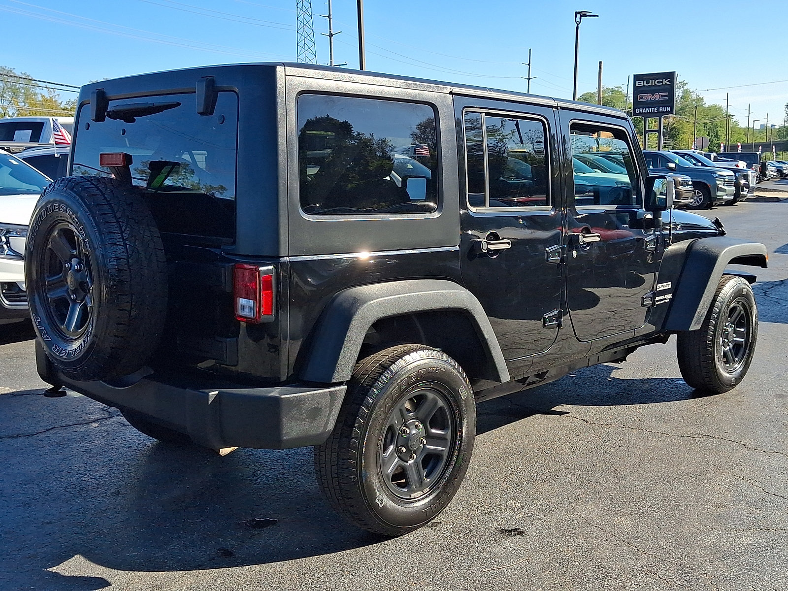 Used 2018 Jeep Wrangler Unlimited Sport AWD/4WD image 6