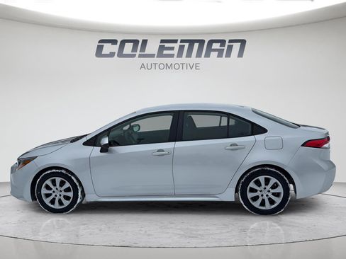 Used 2023 Toyota Corolla LE image 12
