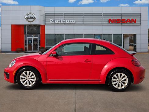 Used 2019 Volkswagen Beetle 2.0T S image 3
