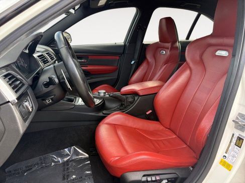 Used 2017 BMW M3 image 9