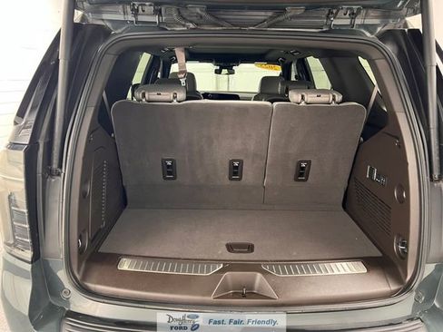 Used 2025 Chevrolet Tahoe Z71 w/ Comfort Package image 33