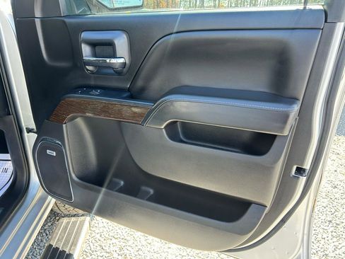 Used 2018 GMC Sierra 1500 Denali w/ Denali Ultimate Package AWD/4WD image 17