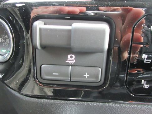 New 2026 GMC Sierra 2500 SLT image 20