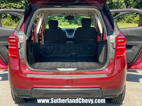 Used 2017 Chevrolet Equinox LT w/ Convenience Package AWD/4WD image 39