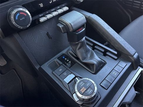 Used 2024 Toyota Tacoma TRD Off-Road image 19